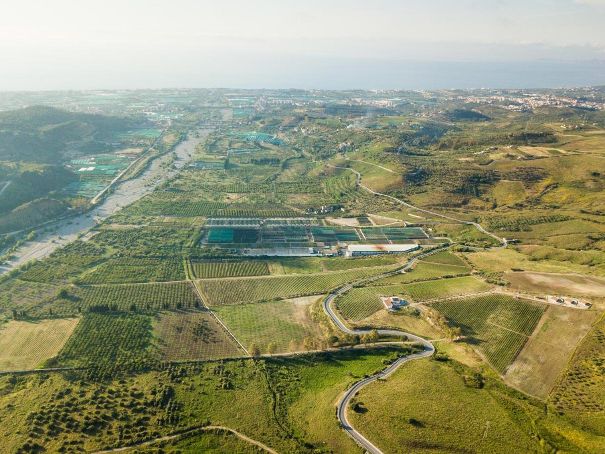 Chalet Tenuta Lacco Furnari Dış mekan fotoğraf
